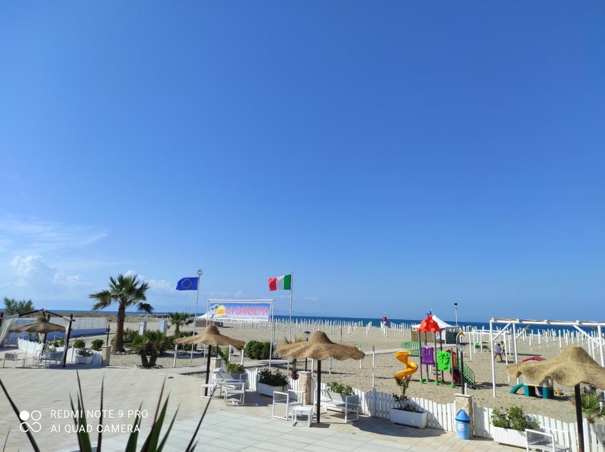 La Darsena Rooms Margherita Di Savoia Esterno foto